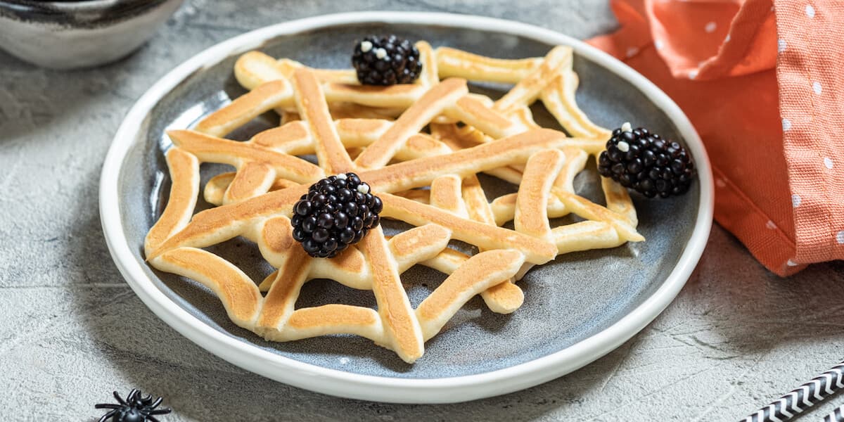 Spider web pancakes